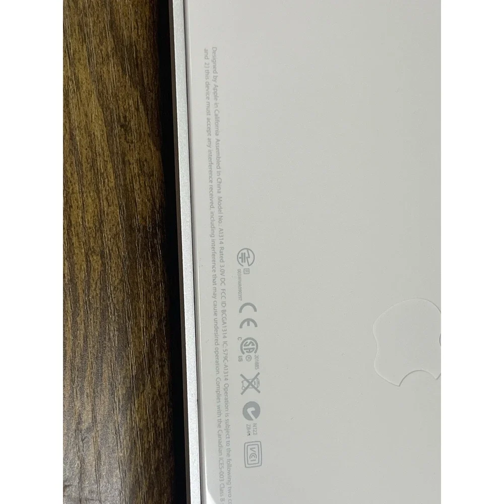 Apple A1314 Wireless Keyboard - MC184LL/B New